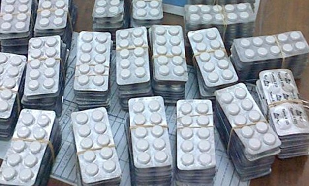 حبس أفراد عصابة "شكشك" لتجارة الأقراص المخدرة بدار السلام