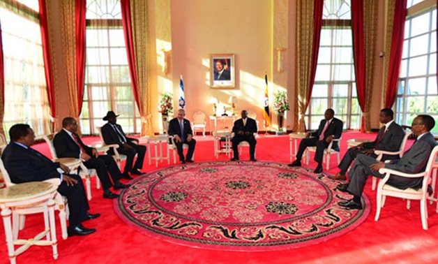 بالصور.. بنيامين نتنياهو رئيس الوزراء الإسرائيلى يلتقى قادة دول حوض النيل الأفارقة
