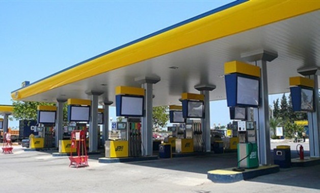 المتحدث باسم وزارة البترول يكشف حقيقة رفع الدعم وارتفاع أسعار البنزين