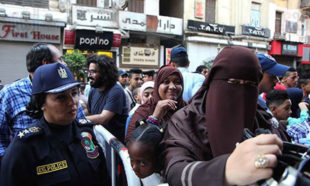 الشرطة النسائية تؤمن وسط البلد لمكافحة التحرش رابع أيام العيد