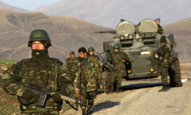 تسمم عشرات الجنود الأتراك بقاعدة عسكرية جنوبى البلاد