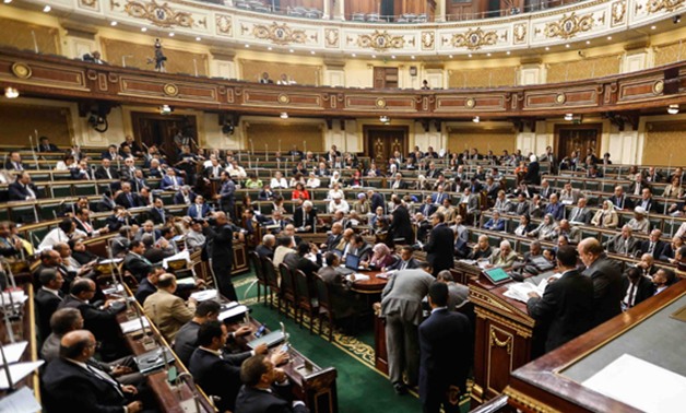 البرلمان يوافق على فرض رسم 50 جنيهًا على الدعاوى والأوراق القضائية فى مجلس الدولة