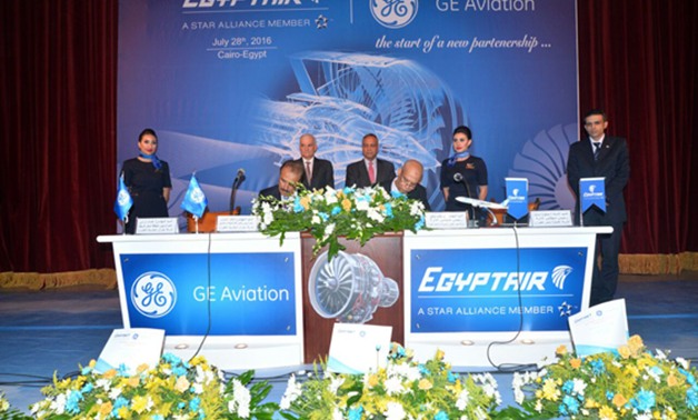 مصر للطيران وجينرال إلكتريك للطيران توقعان اتفاقية تعاون فى مجال صيانة محركات الطائرات