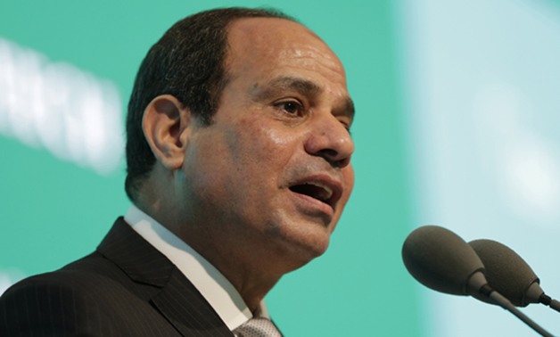السيسى لرجال الأعمال: "مصر أولى بكم وأنا أدعمكم ولا إجراءات استثنائية ضدكم"