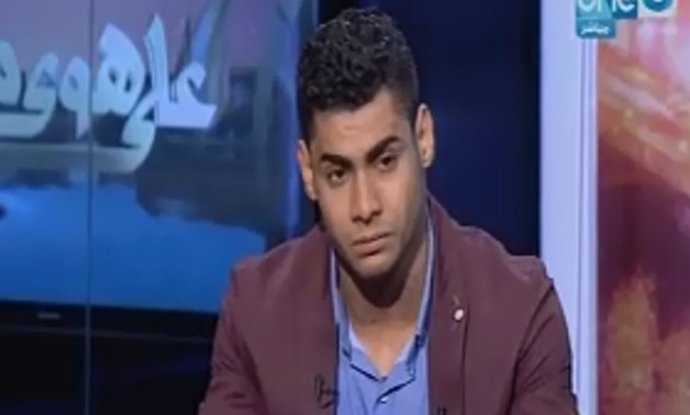 بالفيديو.. البطل الأولمبيى محمد إيهاب ينهمر فى البكاء بعد حديث والدته