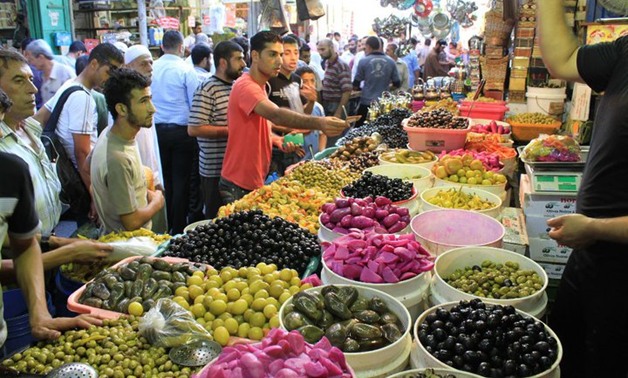 "واتس اب برلمانى" .. مواطن: هتقوم ثورة جياع فى مصر بسبب زيادة الأسعار وثبات المرتبات