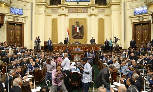 البرلمان يوافق على المادة الخاصة بتشكيل الهيئة الوطنية للصحافة