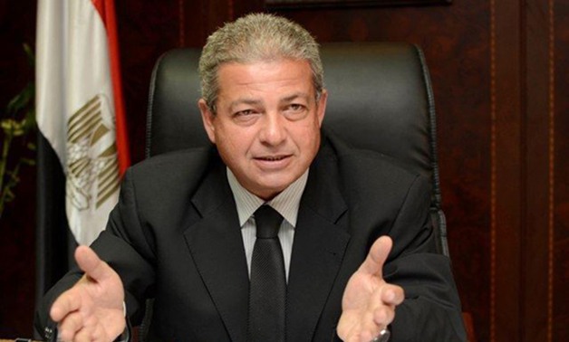 اخر اخبار مصر وزير الشباب يداعب طالبات عين شمس: "إيه الحلاوة دى أكيد معندكوش أنيميا" 