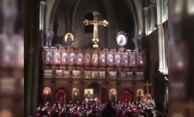 تداول فيديو لكورال مسيحى ينشد "طلع البدر علينا" فى كنيسة بباريس