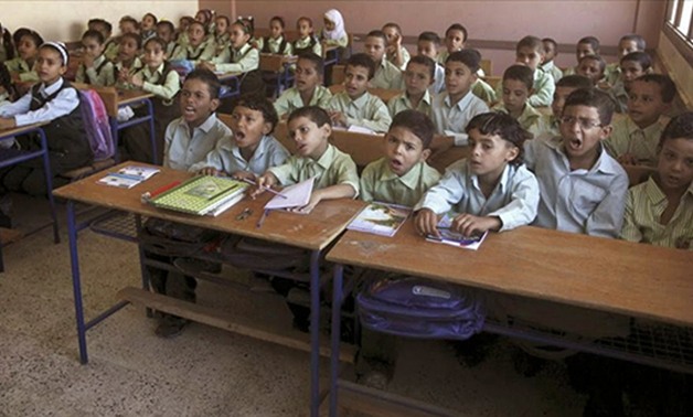 "القاهرة" تواجه الدروس الخصوصية بدعم مجموعات التقوية فى المدارس بالمعلمين المتميزين