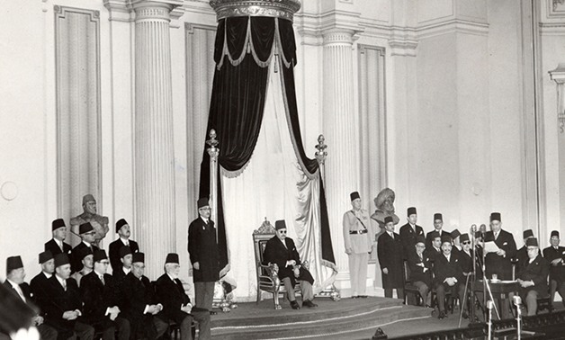 صور نادرة للملك فاروق الأول تحت قبة البرلمان المصرى تشاهدها لأول مرة