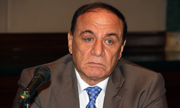 مدير الشئون المعنوية الأسبق: صورة "مبارك" فى هيئة عمليات حرب أكتوبر "مُفبركة"
