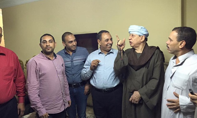 بالفيديو والصور.. مرشح بـ"دار السلام" يستعين بـ"ياسين التهامى" فى الدعاية الانتخابية