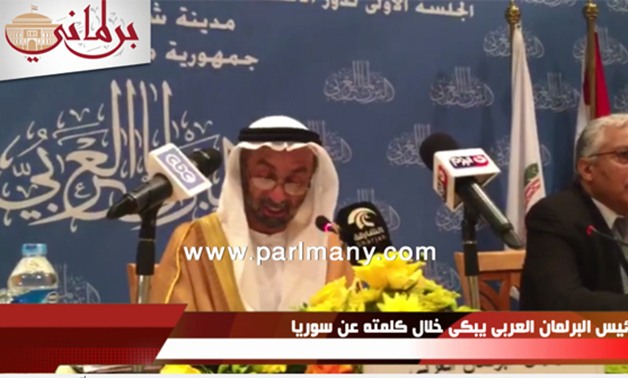 بالفيديو.. رئيس البرلمان العربى يبكى خلال كلمته عن سوريا بشرم الشيخ