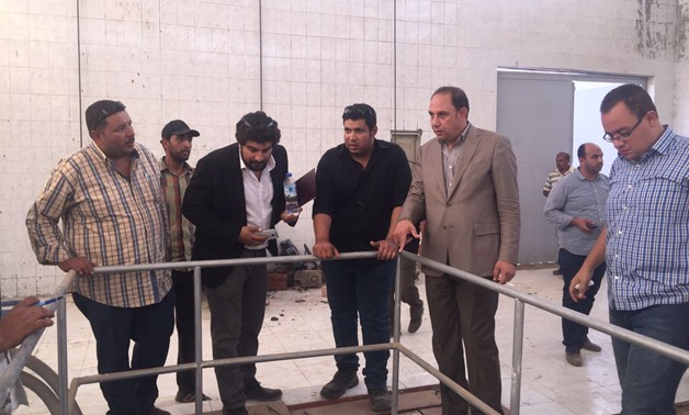 بالصور..محمد عيد يتابع عمليات تطوير محطة مياه ديروط ويستمع لمطالب القائمين على تنفيذها