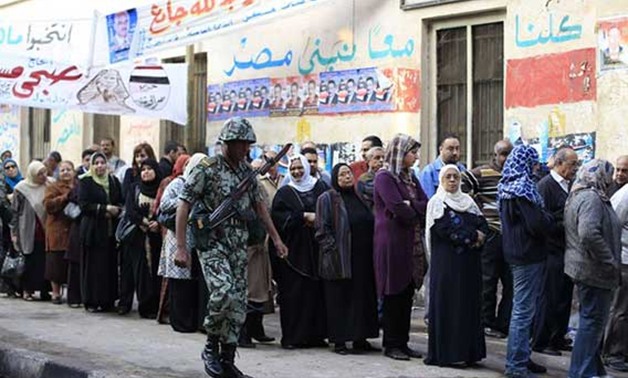 "تمرد 25 – 30" توزع منشورات فى الغربية والقاهرة تدعو الموطنين للتصويت بالانتخابات 