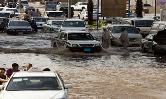 5 مواد حددها القانون للحماية من أخطار الأمطار والسيول