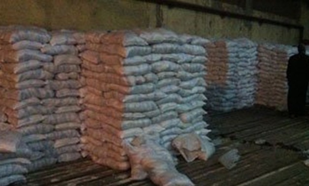 ضبط 120 طن أرز شعير داخل مخزن فى مركز فارسكور بدمياط