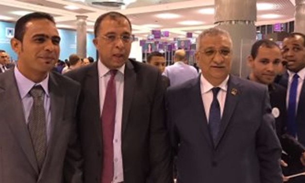 وصول وزيرى "الخارجية والتنمية المحلية" للقاهرة بعد حضورهما مؤتمر الشباب بشرم الشيخ