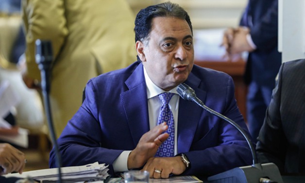وزير الصحة يصل الإسماعيلية لافتتاح أقسام جديدة بمستشفى الأورام