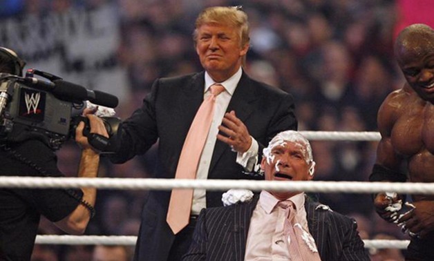 شاهد أخطر 3 فيديوهات لـ"دونالد ترامب" رئيس أمريكا الجديد على حلبة المصارعة