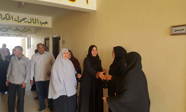 النائبة نوسيلة أبو العمرو: مدرسة جديدة بالشرقية تواجه كارثة بسبب "الصرف الصحى"