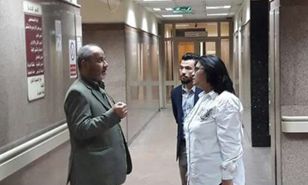نائبة منشأة ناصر تزور مستشفى القاهرة الفاطمية وتلتقى أهالى الجمالية