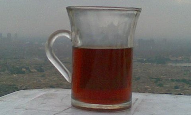 نائب برلمانى: اللى بيشرب الشاى بـ"5 معالق" سكر داخل على طمع