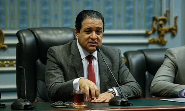 علاء عابد يقترح تشكيل لجنة حكومية للتوعية داخل مؤسسات الحكومة