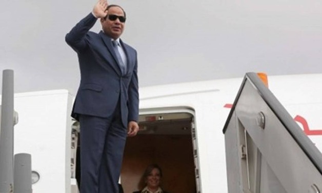 الرئيس السيسى يصل أبو ظبى فى زيارة للإمارات تستغرق يومين