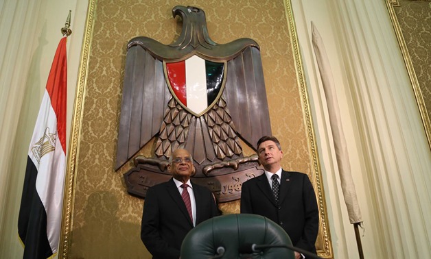 رئيس البرلمان يؤكد لرئيس سلوفانيا دور مصر فى مكافحة الهجرة غير الشرعية