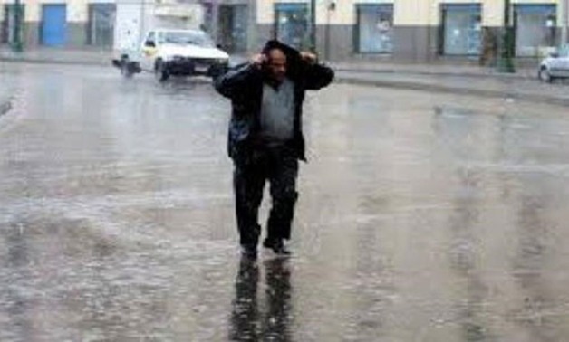 "لما الشتا يدق البيبان".. القاهرة تسجل 11 درجة.. وأمطار شمالا وشبورة صباحا
