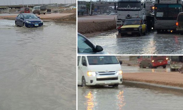 بالصور.. تعطل الحركة المرورية بطريق وادى القمر غرب الإسكندرية بسبب مياه الأمطار