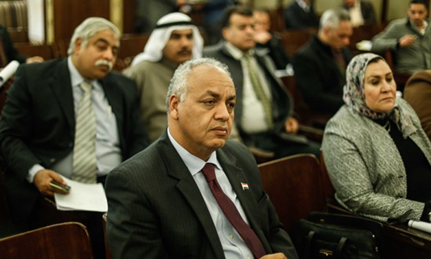  مصطفى بكرى يطالب "عبد العال" للتراجع عن قرار قصر مناقشة تعيين الحدود على أعضاء التشريعية