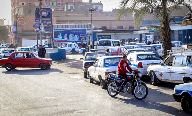 مصدر حكومى: رفع أسعار البنزين والسولار وغاز السيارات بدءا من غد الجمعة
