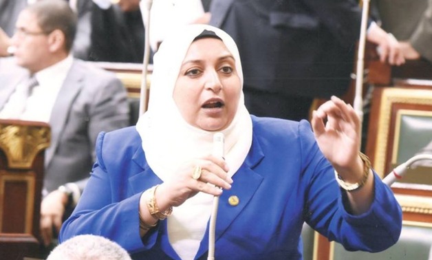 نائبة دعم مصر تقترح إنشاء وحدات مرور متنقلة بالشرقية للتيسير على المواطنين
