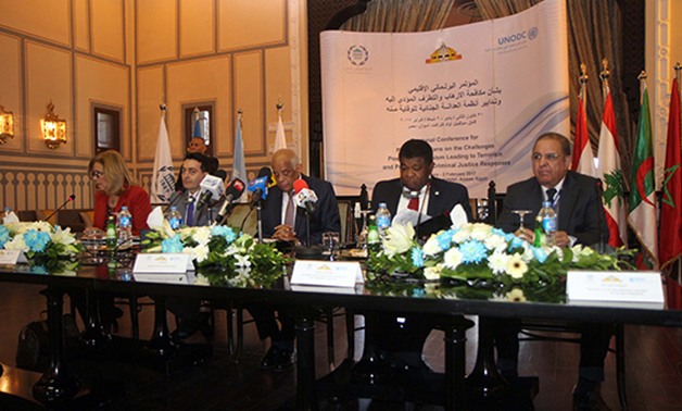 طارق رضوان يرأس جلسة مكافحة الإرهاب بالمؤتمر البرلمانى الإقليمى