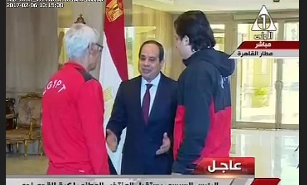 بالصور..الرئيس السيسى يستقبل بعثة المنتخب عقب عودتها من الجابون