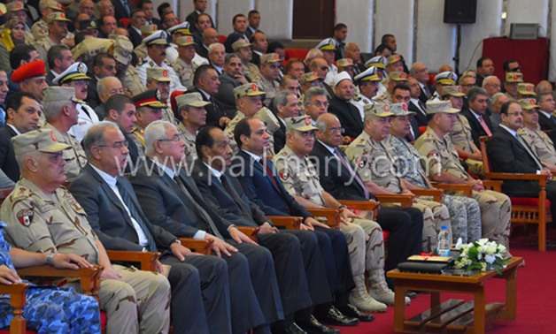 بالفيديو..السيسي: التحديات أكبر من الرئيس والحكومة لكنها ليست أكبر من الشعب