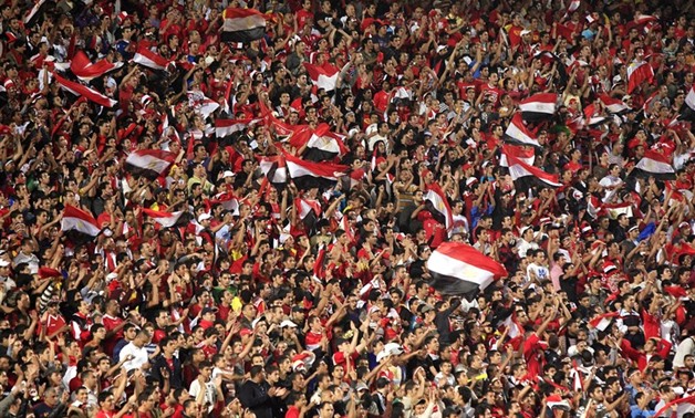 نائب "المصريين الأحرار" يتقدم ببيان عاجل حول أسباب عدم عودة الجماهير للملاعب