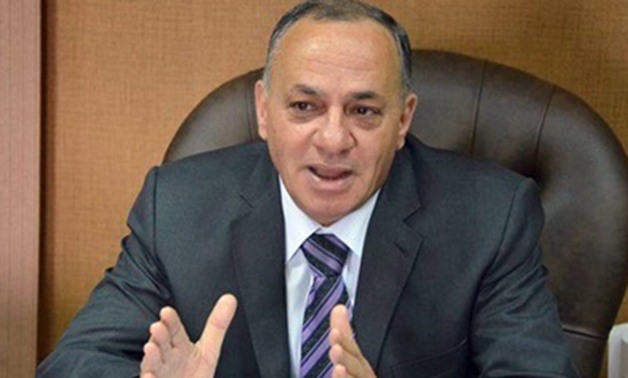 مدير مصلحة الأحوال المدنية يفتتح سجلات مدنية جديدة فى القاهرة