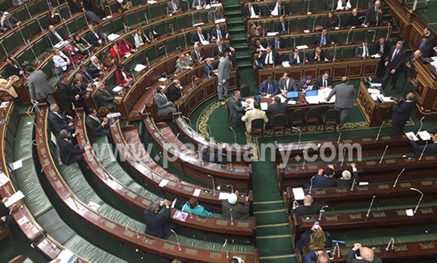 "برلمانى" يرصد خلو مقاعد النواب بالقاعة الرئيسية بعد إسقاط عضوية "السادات"