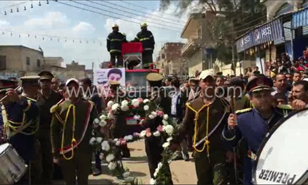 جنازة عسكرية مهيبة للشهيد شادى العاصى بمسقط رأسه بالمحلة