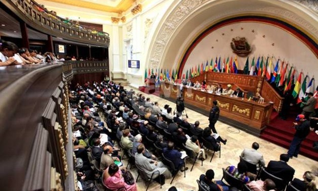 غرائب السلطة التشريعية فى العالم.. البرلمان الفنزويلى ينوى إقالة قضاة المحكمة العليا