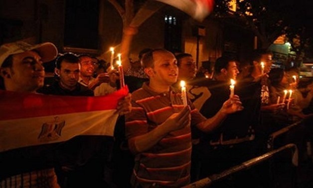 الجالية المصرية بنيويورك تنظم وقفة تأبين بالشموع على أرواح شهداء الكنسية الأربعاء 