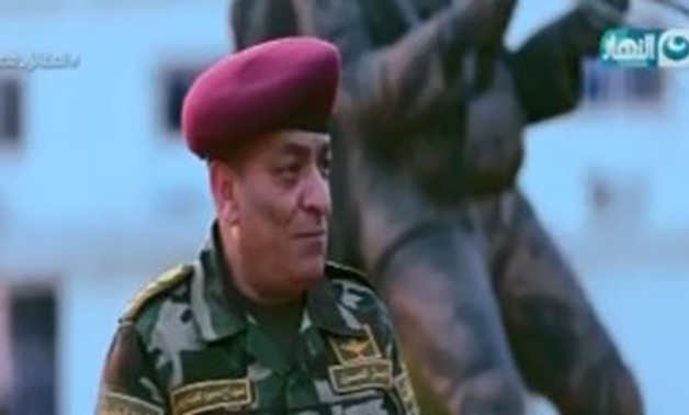 شاهد.. قائد قوات المظلات المصرية يحكى بطولات السلاح ويطمئن الشعب: لا تخافوا