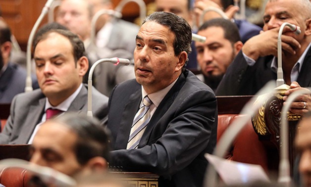 أيمن أبو العلا ينظم ورشة عمل لمناقشة الأجندة القانونية لنواب لجنة الصحة 
