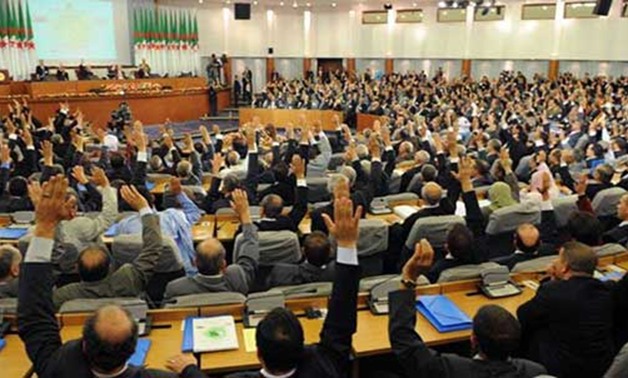 البرلمان الجزائرى يطالب الفصائل الفلسطينية بـ"المصالحة" العاجلة لتحرير فلسطين
