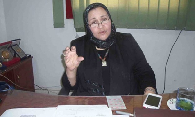 نائبة بسوهاج تطالب المحافظ باستغلال الظهير الصحرواى لعمل مشروعات لتشغيل الشباب