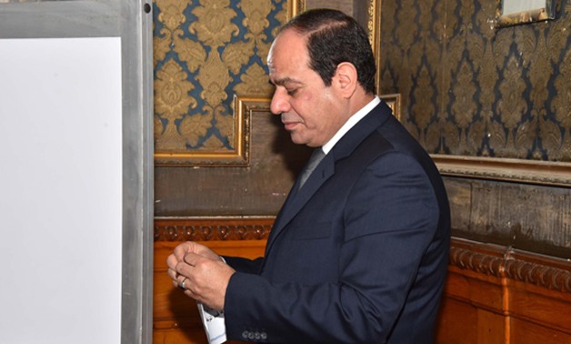 بالفيديو.. إجراءات أمنية مشددة بلجنة "الرئيس الانتخابية" بمصر الجديدة